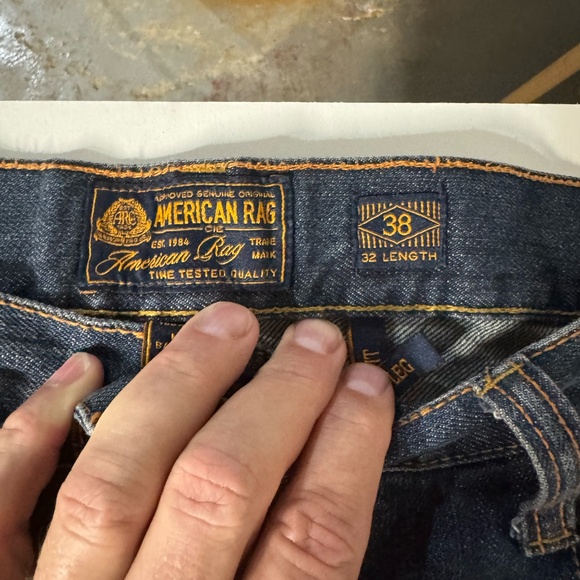 American Rag Jeans 38 X 32 washed look - Picture 3 of 3